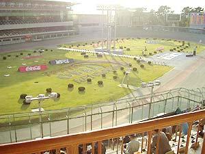 TOKYO OVAL KEIOKAKU
