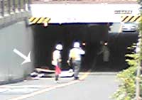 トラックの天井